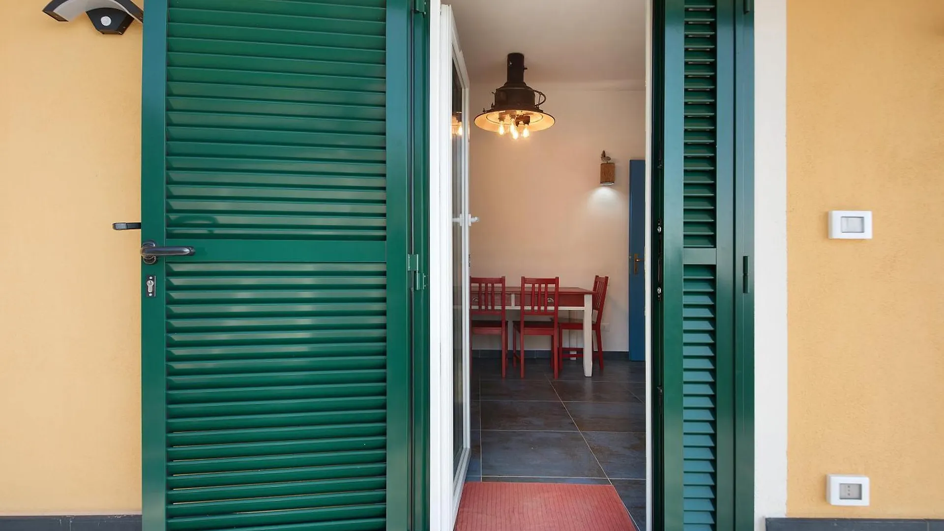 Ca' Du Massunin Apartment Recco